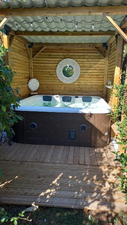 Labastide-Saint-Pierre Arche De Lanoe Jacuzzi Bed & Breakfast エクステリア 写真